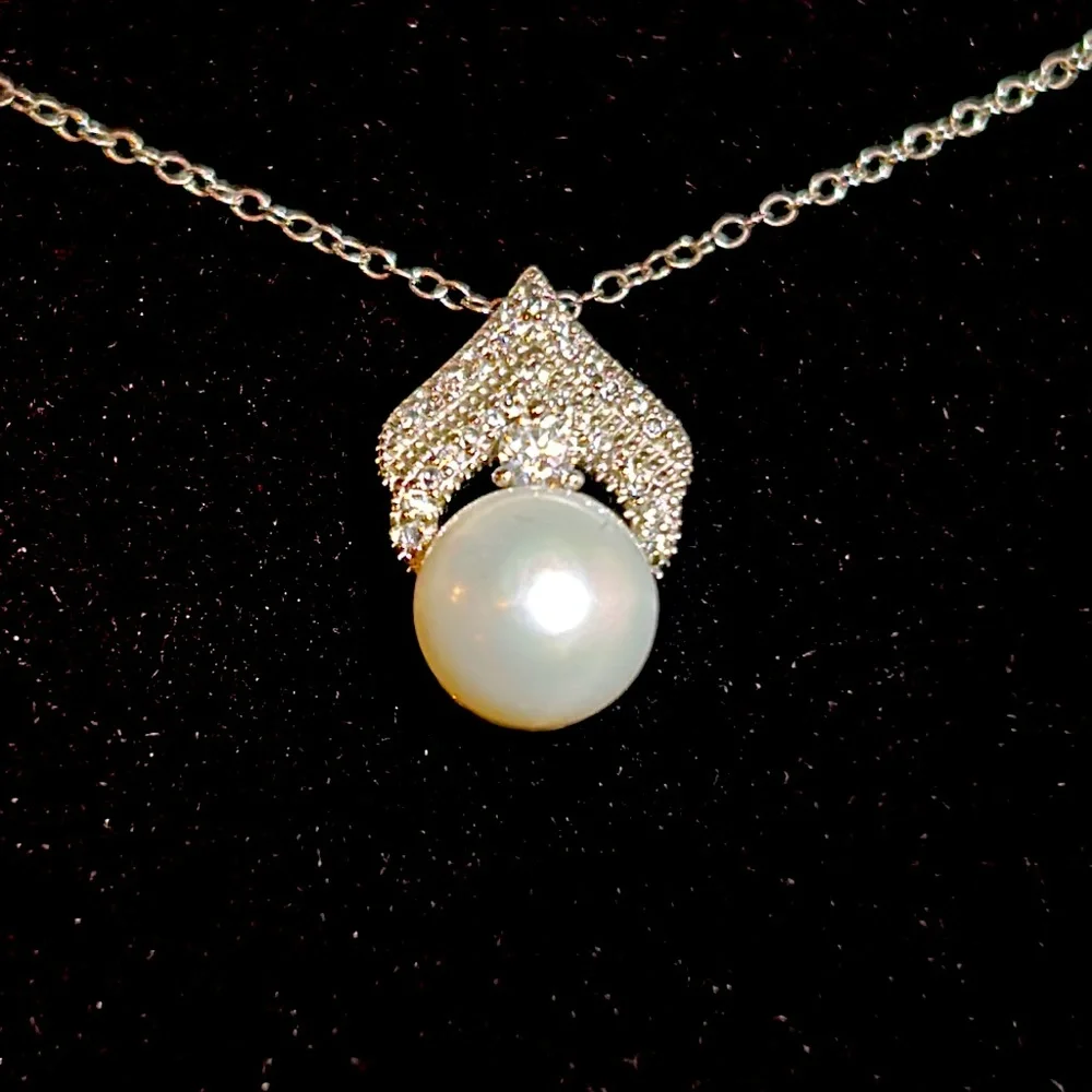 Sterling Silver Pearl Necklace - Picture 1 of 3